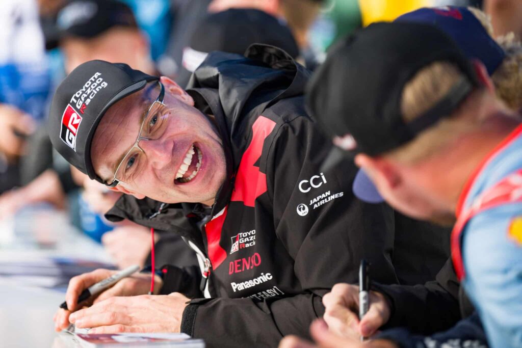 Jari-Matti Latvalan ajovideo loksauttaa leukoja –”Tästä tulee teurastus”