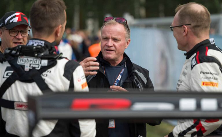 Tommi Mäkinen sanoi STT:lle selvän näkemyksensä suomalaisista rallikuskeista MM-sarjassa Tommi Mäkinen sanoi STT:lle selvän näkemyksensä suomalaisista rallikuskeista MM-sarjassa