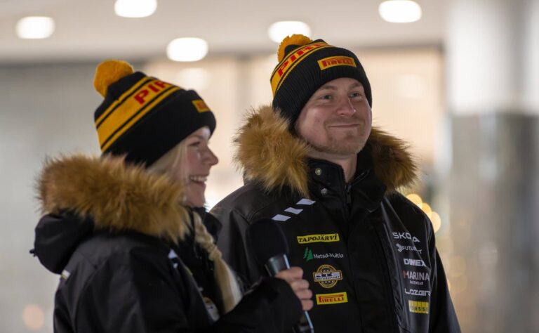 Esapekka Lappi rehellisenä Enni Mälkösen kanssa – ongelmia luvassa