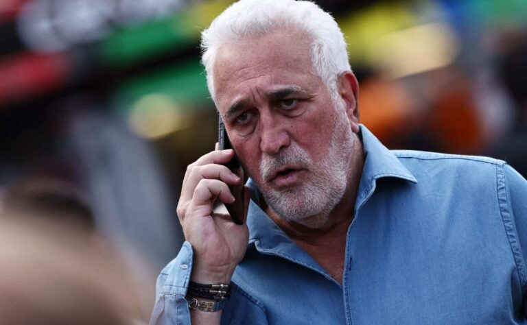 F1:ssä viritellään siirtopommia – rahamiehen kukkaro on auki