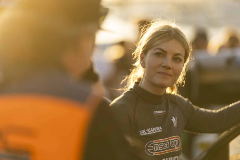Janni Hussi teki ralliuransa kannalta merkittävän sopimuksen