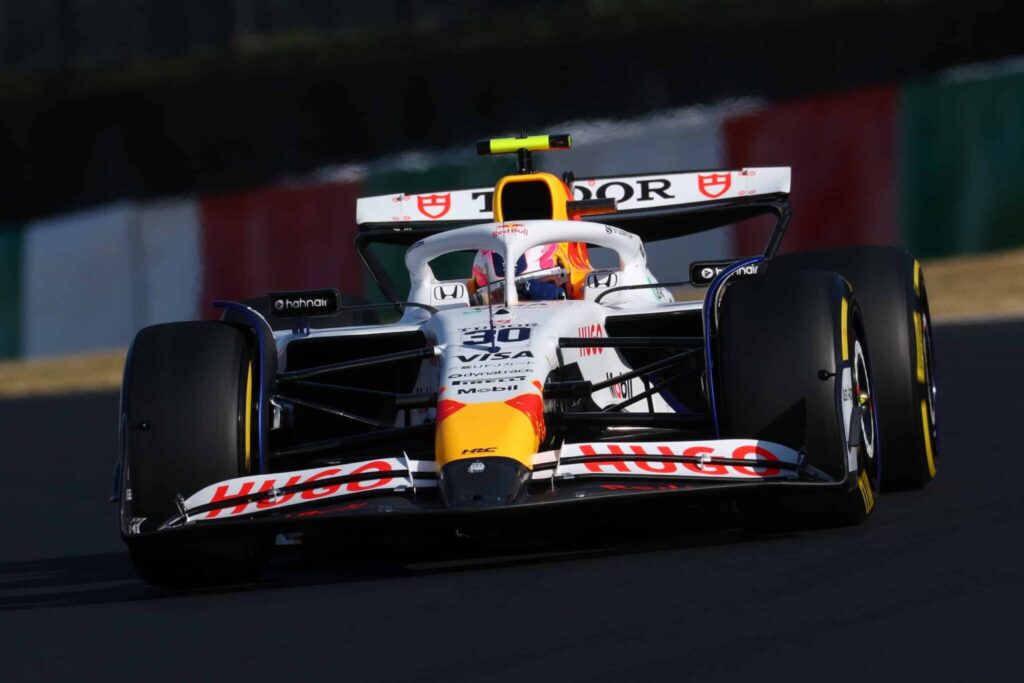 F1-asiantuntija tyrmistyi kuskihuhuista – "Olisi yksi F1-historian epäoikeudenmukaisimmista potkuista" Liam Lawson