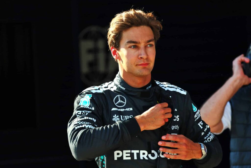 Pettynyt George Russell löi nyrkin pöytään – tämän on muututtava F1:ssä Pettynyt George Russell löi nyrkin pöytään – tämän on muututtava F1:ssä