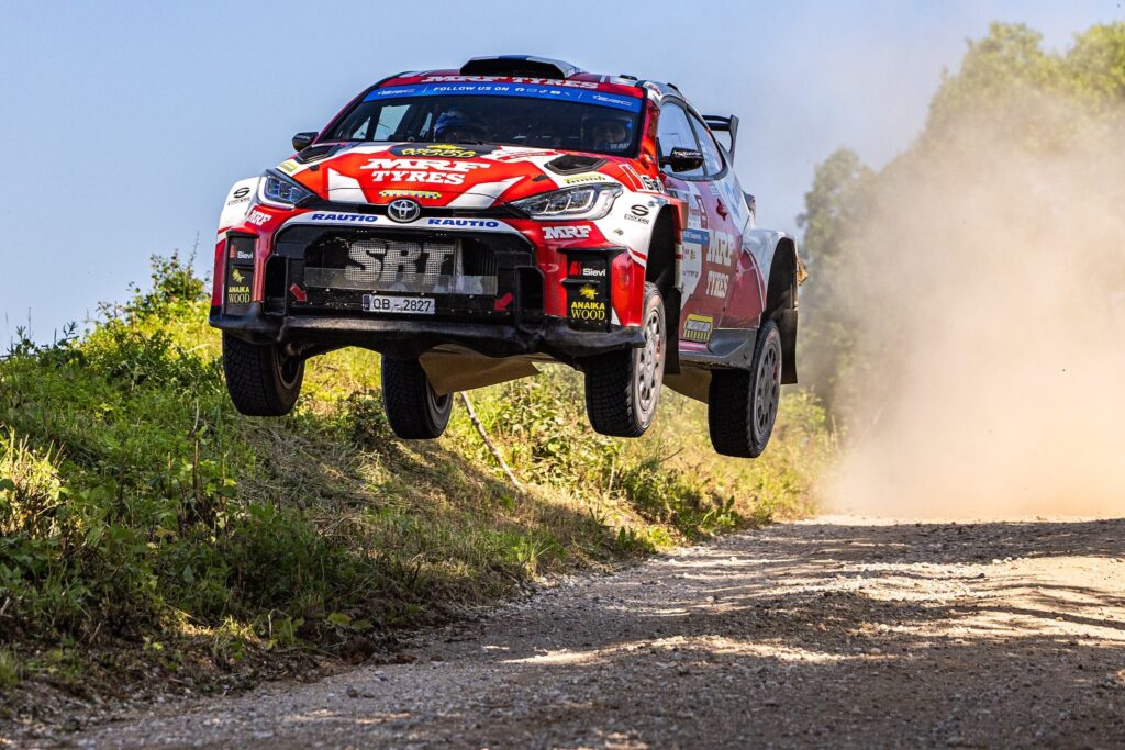 Suomalaiselta rallitähdeltä varoituksen sanoja ennen Kreikan MM-rallia Suomalaiselta rallitähdeltä varoituksen sanoja ennen Kreikan MM-rallia