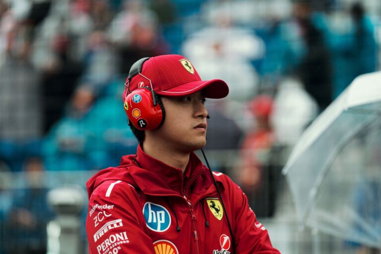 Se loppui lyhyeen: Ferrari näytti ovea F1-kuskille
