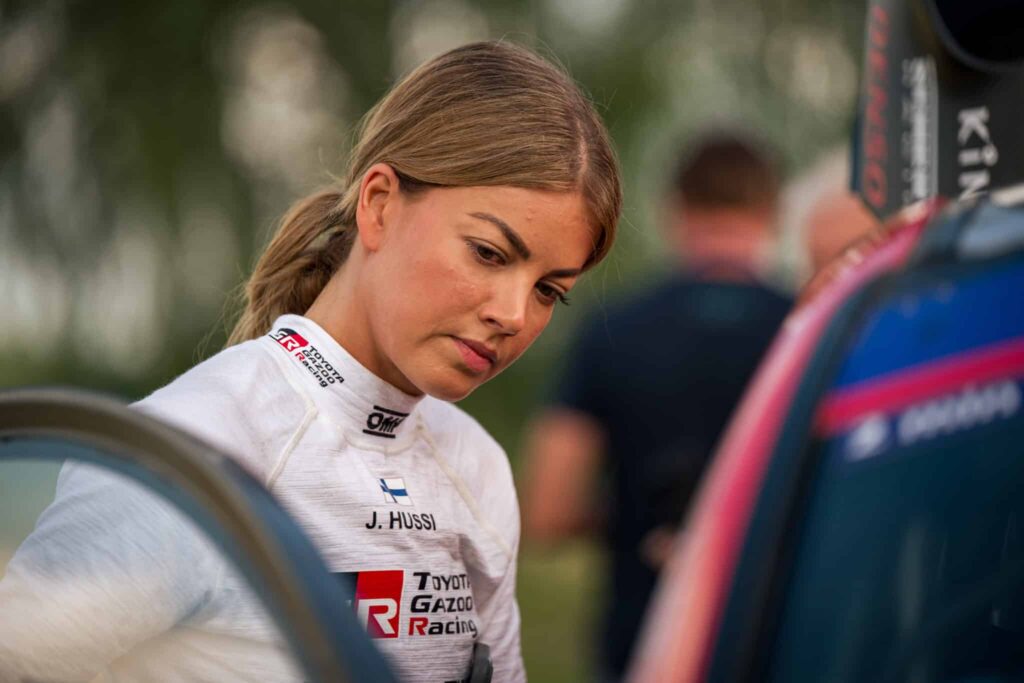 Janni Hussilta mystinen rallipäivitys Janni Hussilta mystinen rallipäivitys