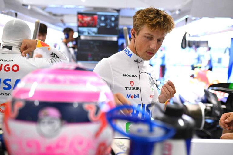 F1-tähti kuuli Mercedes-pomon väitteistä – ei voinut kuin nauraa