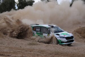 Suomalainen ralliässä kilpailee maailmalla – viime kerta oli täysi katastrofi