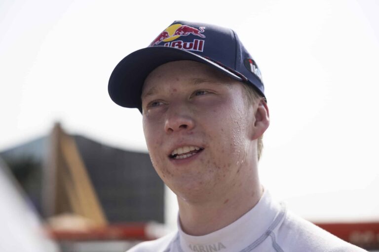 Kalle Rovanperä tuli formularadalle – tämä seikka sai leuat tippumaan lattiaan