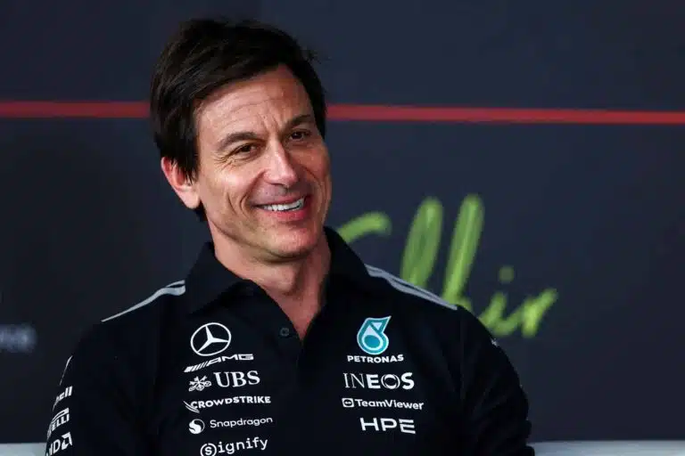 Mercedes-pomo Toto Wolff vahvisti – valmis tekemään tallimääräyksiä