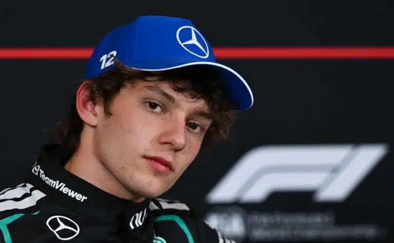 Kimi Antonelli viihtyi melkoisessa seurassa Kimi Antonelli viihtyi melkoisessa seurassa