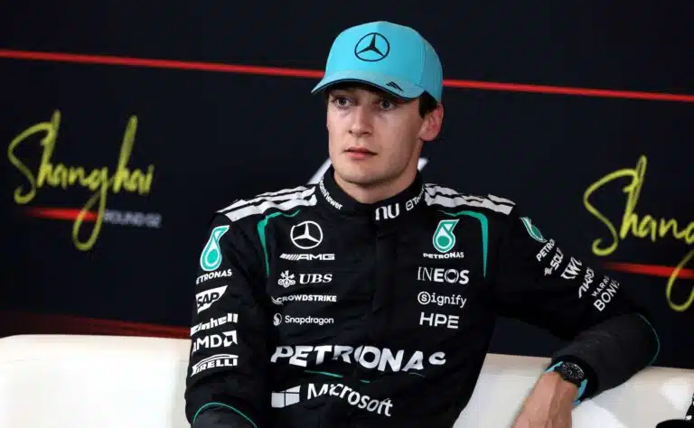 Sergio Perez raivostutti touhullaan – ”Mitä tämä idiootti touhuaa?”