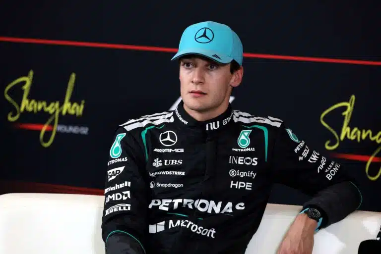 Mercedes on lyöty – George Russell ihmeissään