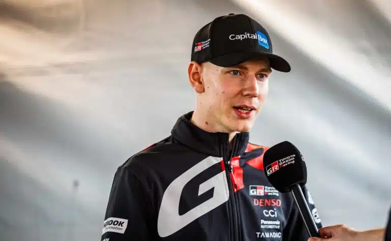 Sami Pajari ällistyi siitä, mitä hän näki tallikaveriensa tekevän lounastauolla Keniassa