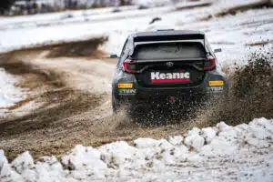 ”Typerä ajovirhe” kostautui – suomalainen rallimies katolleen