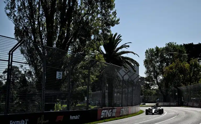 Tuloslista valehtelee – yksi F1-talli näyttää mykistävän ylivoimaiselta