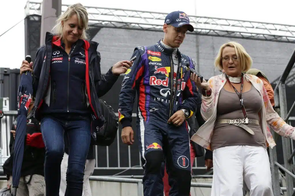 Suru-uutinen Saksasta: F1-perhe suree legendaarisen nimen äkillistä kuolemaa Suru-uutinen Saksasta: F1-perhe suree legendaarisen nimen äkillistä kuolemaa