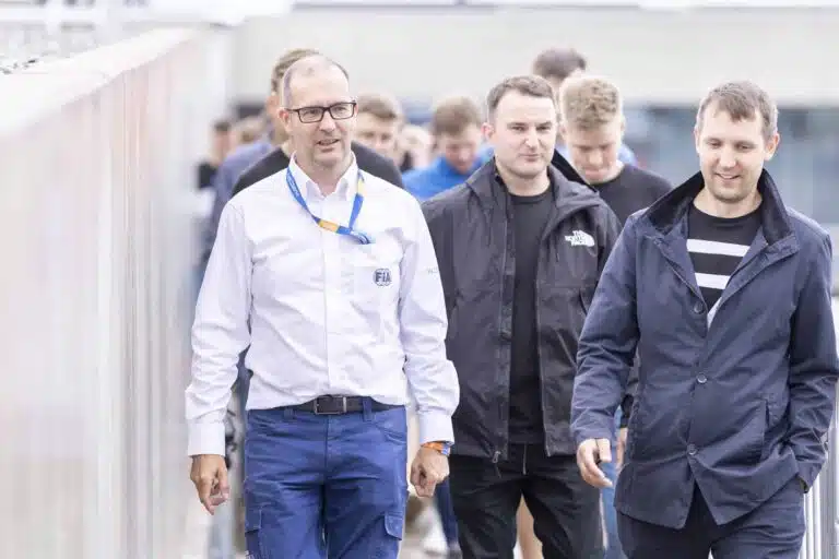 Toyotan rallitallia uhkaa täydellinen romahdus MM-sarjassa?