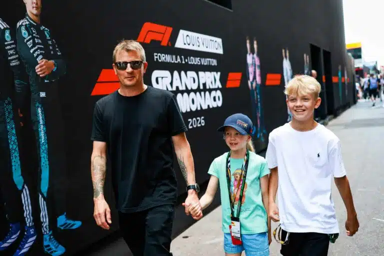 Red Bull -pomo villiintyi Robin Räikkösestä: ”F1, täältä tullaan”