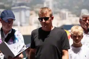 Kimi Räikkönen teki paluun F1-maailmaan – yksi seikka yllätti Kimi Räikkönen teki paluun F1-maailmaan – yksi seikka yllätti