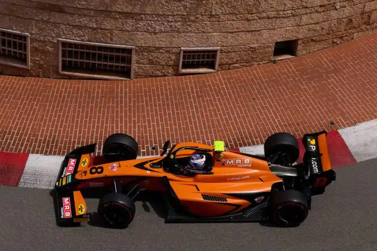 F1-lupaus Tuukka Taponen sanoi suorat sanat kilpakumppanistaan – tuomaristo oli armoton