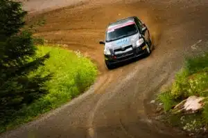 Suomalaisen rallitähden voittoa varjosti suuri suru – ”Olisi varmasti halunnut minun ajavan”
