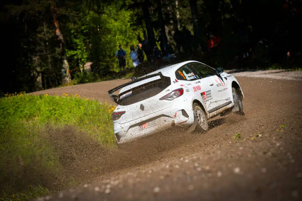 Karu kuva julki: Suomalaisen naiskuskin ralli sai synkän lopun – "Ralli on raakaa" Karu kuva julki: Suomalaisen naiskuskin ralli sai synkän lopun – ”Ralli on raakaa”
