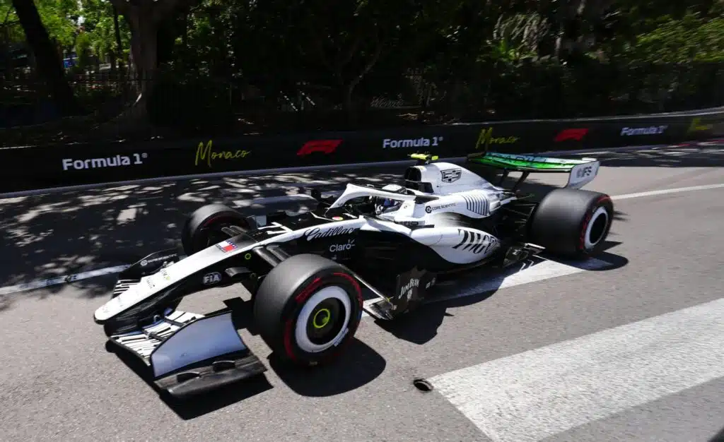 Suoraa tekstiä: Valtteri Bottas pettyi Cadillacin touhuun Suoraa tekstiä: Valtteri Bottas pettyi Cadillacin touhuun