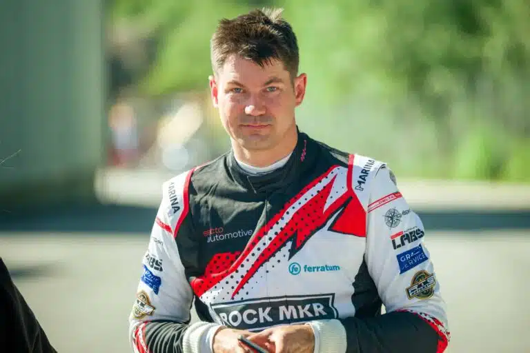 Teemu Suninen marssimassa kohti rallimestaruutta – ällistyi tallinsa toiminnasta