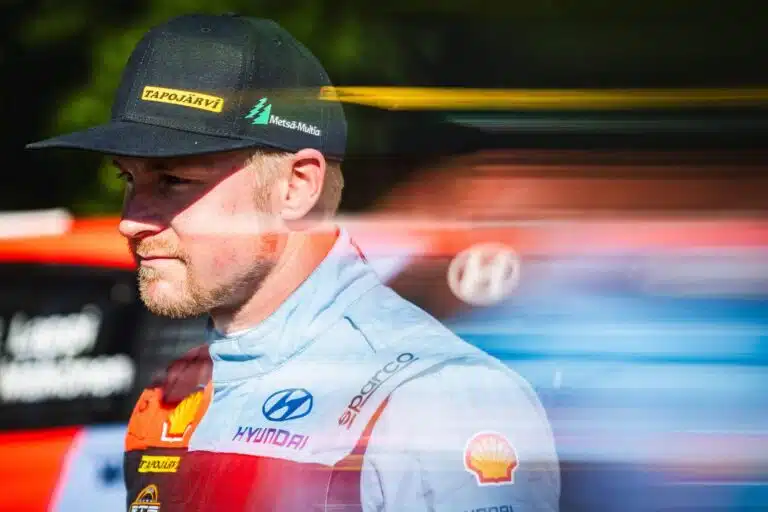 Esapekka Lappi suolasi tallikaverinsa julkisesti – tylyjä sanoja MTV:lle