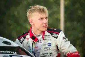 Sami Pajari teki selkeän linjauksen, Sébastien Ogier heitti hanskat tiskiin Sami Pajari teki selkeän linjauksen, Sébastien Ogier heitti hanskat tiskiin