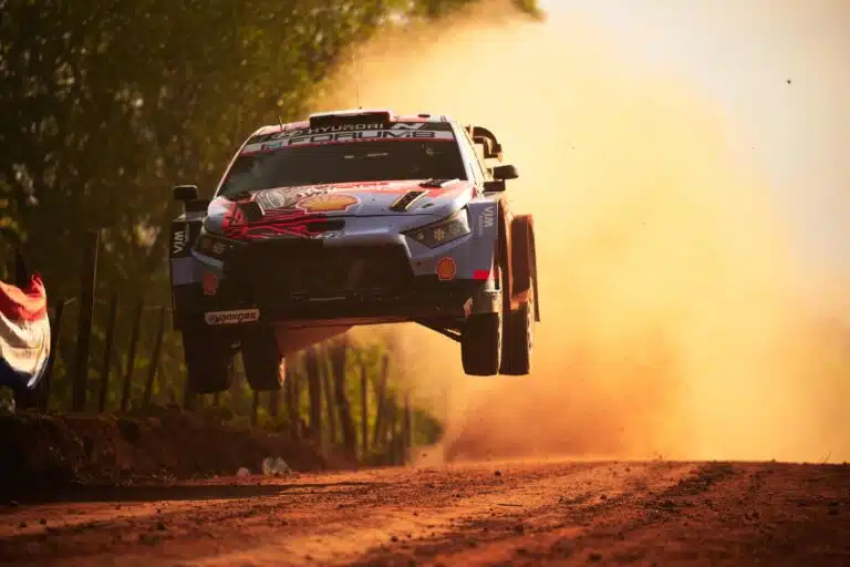 Yksi rallitähti poissa pelistä – Toyota löi oven kiinni