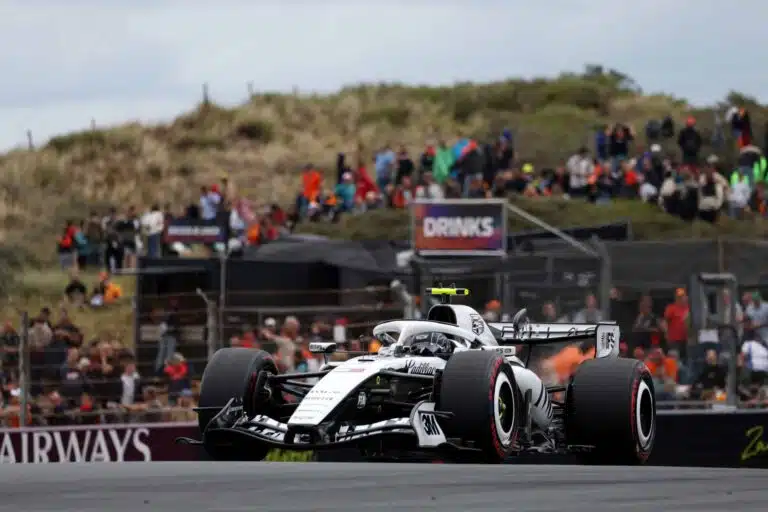 Valtteri Bottas sanoi sen suoraan: Cadillac tunaroi
