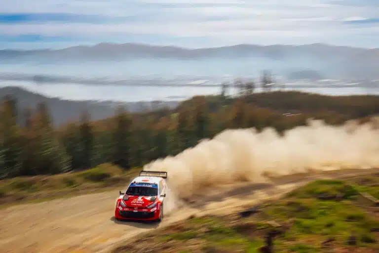 MTV:n ralliasiantuntijan mitta täyttyi: Tunaroivalle Toyota-kuskille täyslaidallinen Chilen MM-rallissa