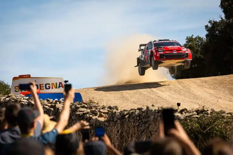 Toyotan Oliver Solberg Sardinian MM-rallissa 2026